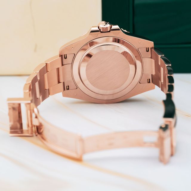 Rolex GMT Master II 126715 CHNR Image 4